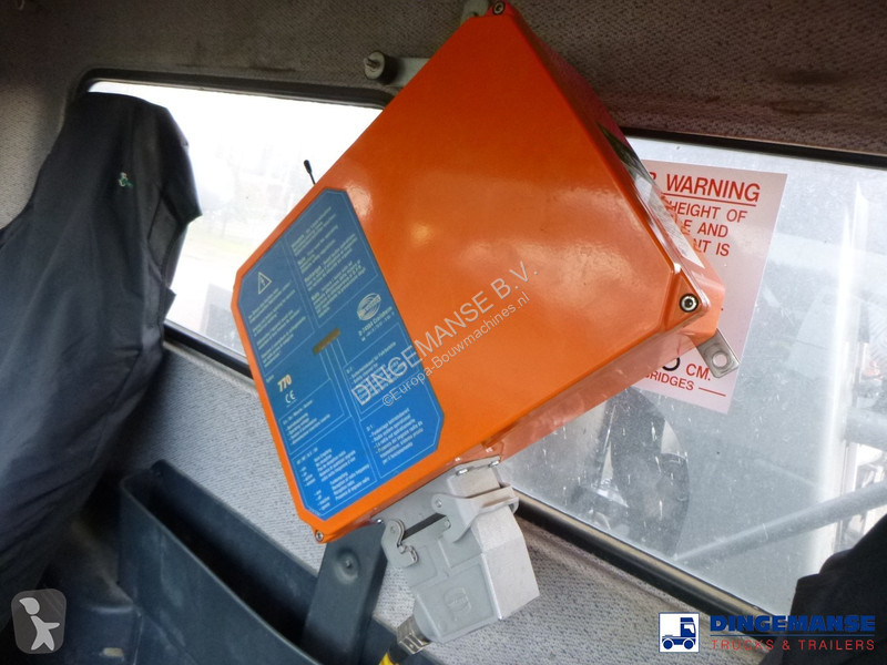 Camion Mercedes 4x2 Putzmeister concrete pump 16 m