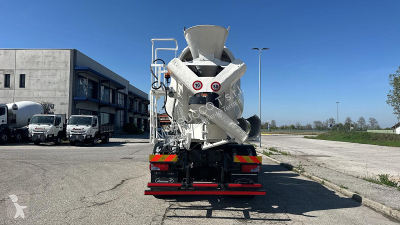 اسمنت MAN TGA 18.310 4x4