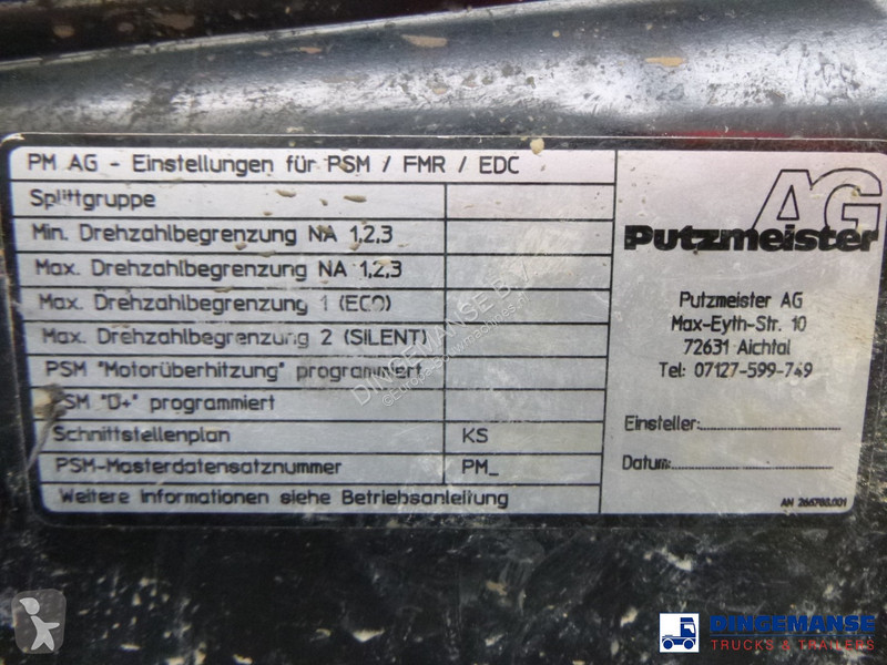 Camion Mercedes 4x2 Putzmeister concrete pump 16 m