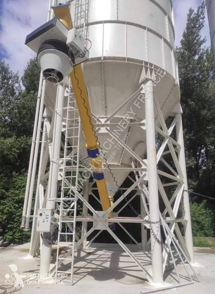Beton Constmach Silo à Ciment d'une Capacité de...