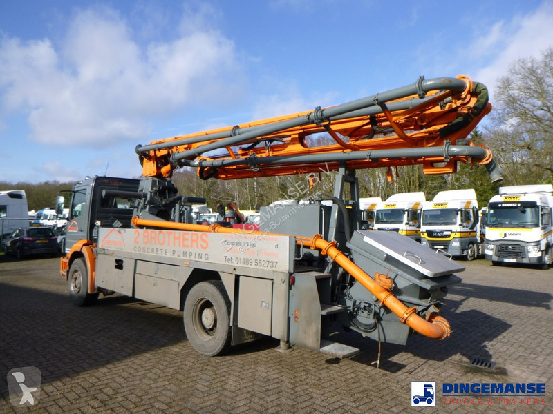 Camion Mercedes 4x2 Putzmeister concrete pump 20 m