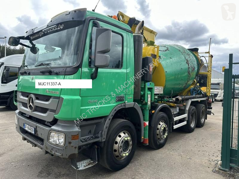 Camion Mercedes ACTROS 3241 8x4 PUMI PM M 21-3...
