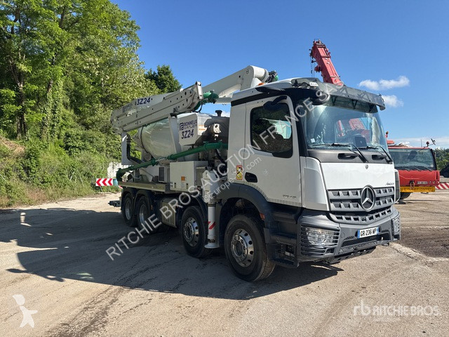Camion Mercedes 3243