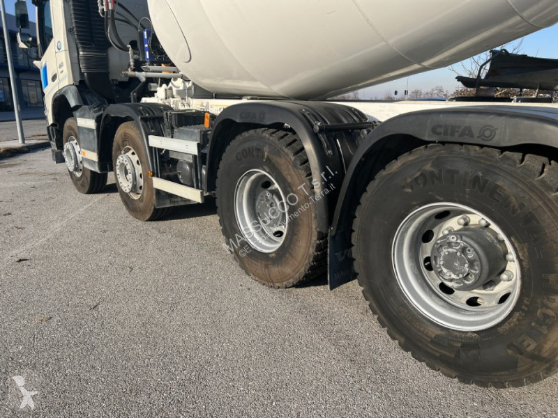 Betonárske zariadenie Volvo FMX 13 8x4