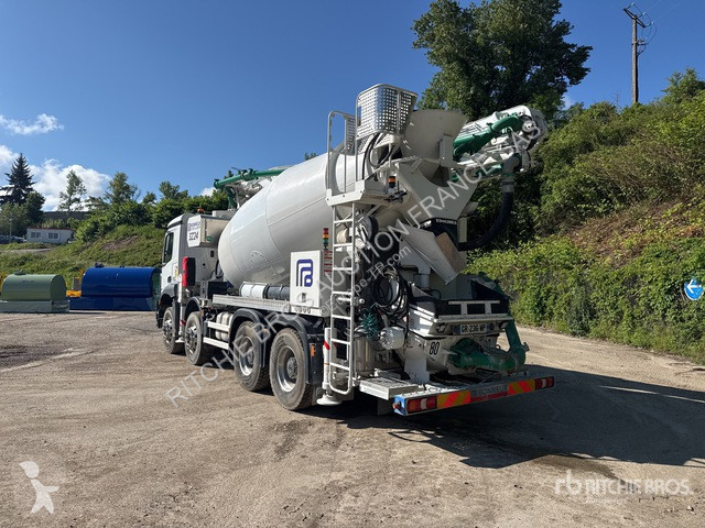 Camion Mercedes 3243