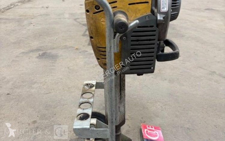 Бетон Wacker Neuson brise beton essence