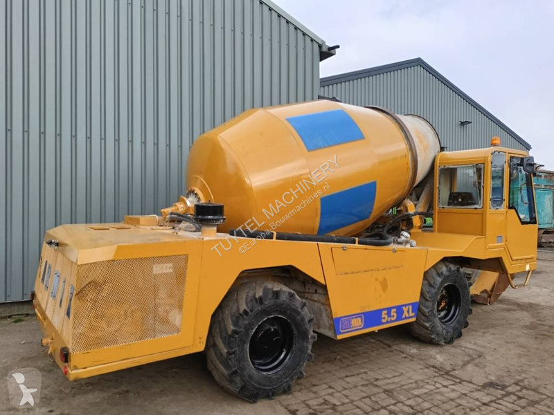 Betong Carmix 5.5 XL self loading beton mixer +...