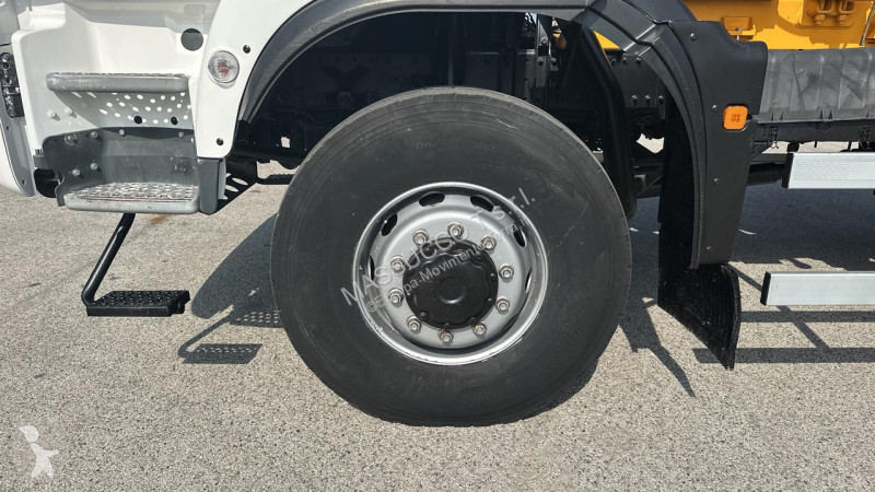 Béton MAN TGM 18.330 4X4