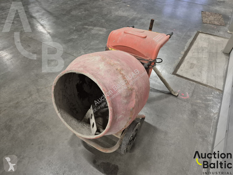 Бетоновоз Belle Group M18BE