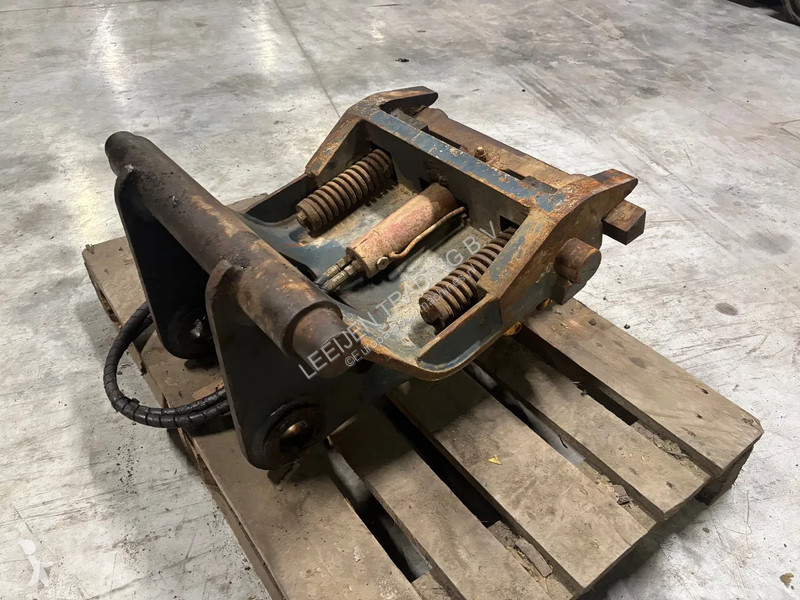 Beton  fits for Komatsu PW150