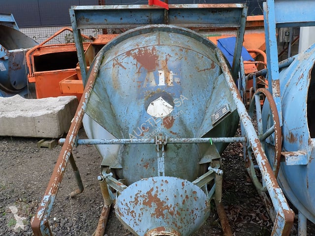 Бетоновоз  8V
