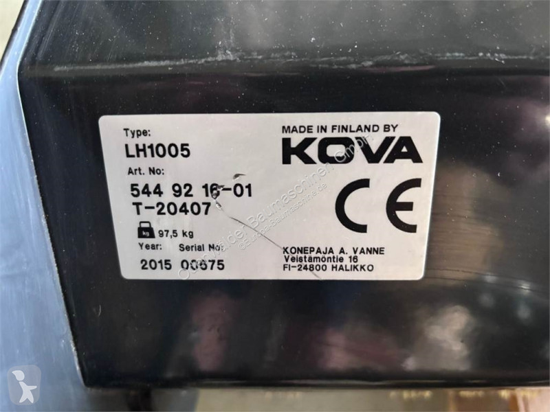 Echipamente pentru construcţii Husqvarna...