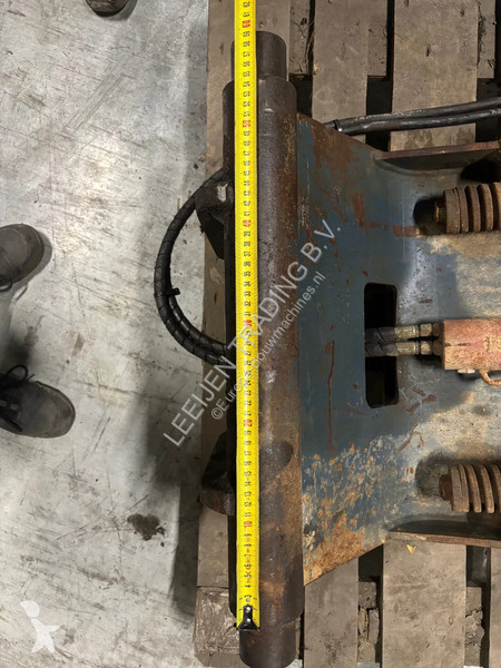 Beton  fits for Komatsu PW150