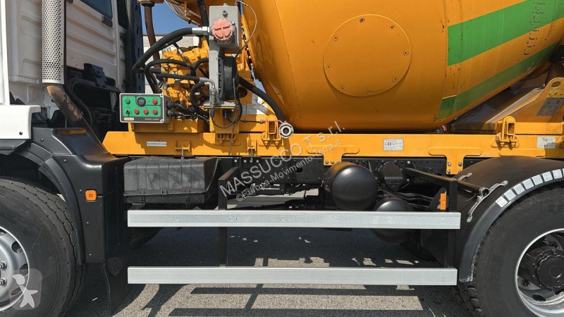 Béton MAN TGM 18.330 4X4