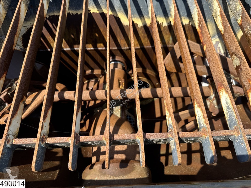 شاحنة Putzmeister 1408E 110 kW, 106 bar, 79...