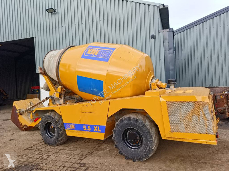 Betong Carmix 5.5 XL self loading beton mixer +...