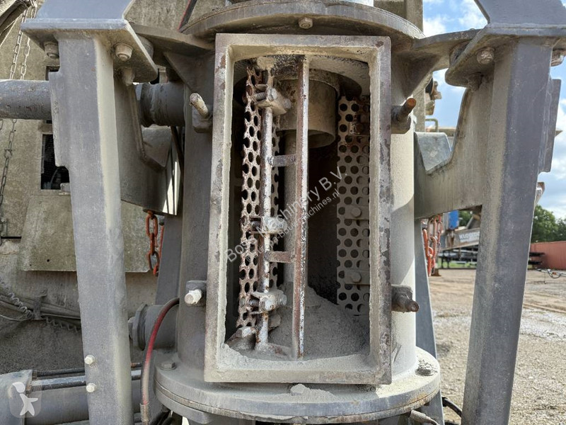 اسمنت Wirtgen WM400 + Broshuis Trailer -...