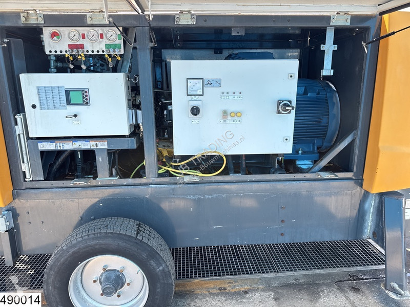 شاحنة Putzmeister 1408E 110 kW, 106 bar, 79...