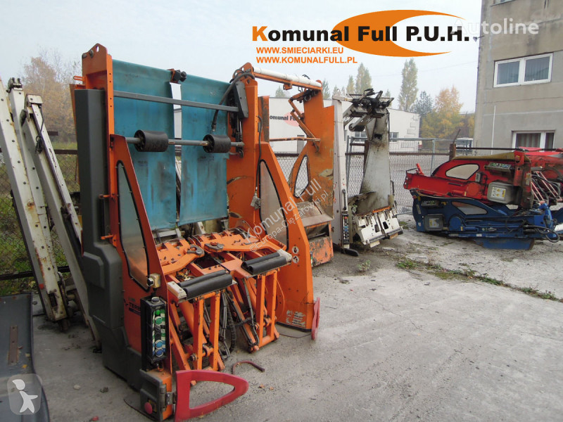 Utilaje pentru drumuri Mercedes LIFT GARBAGE...