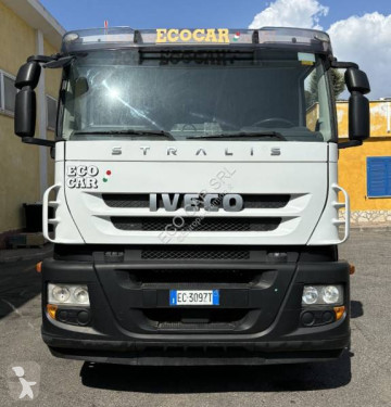Camion benne à ordures ménagères Iveco