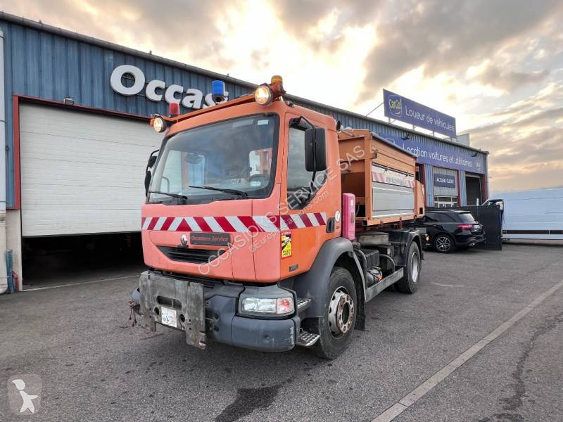 Engin de voirie Renault