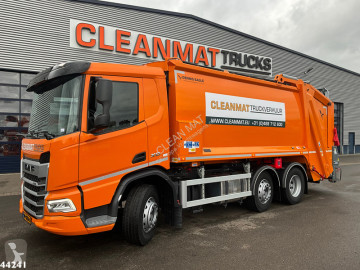 Camion benne à ordures ménagères DAF