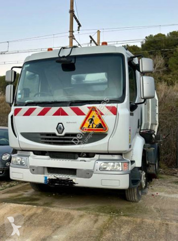 Renault Midlum