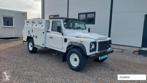 Camión limpia fosas Land Rover