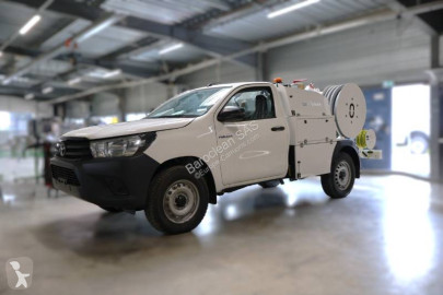Camión limpia fosas Toyota nuevo