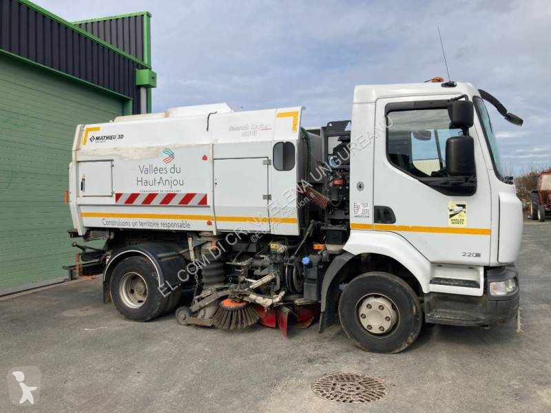 Engin de voirie Renault