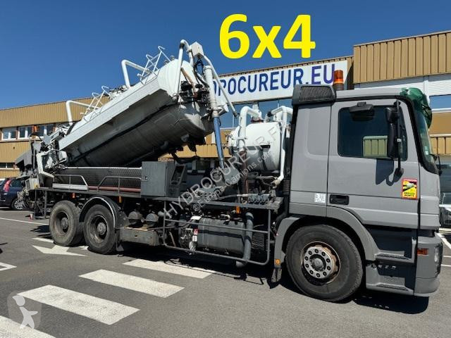 Silniční stroje Mercedes 2636