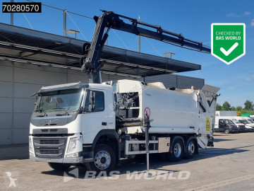 Camión volquete para residuos domésticos Volvo