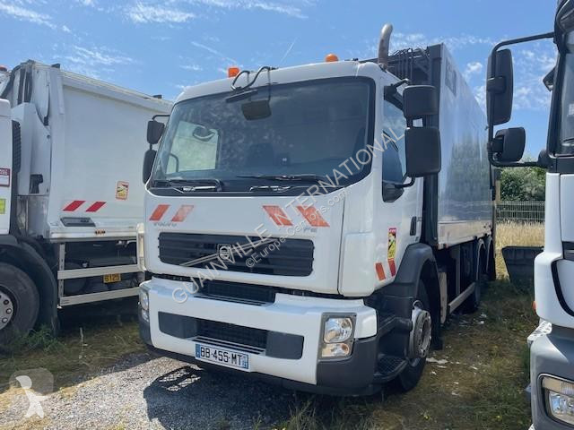 Utilaje pentru drumuri Volvo 320