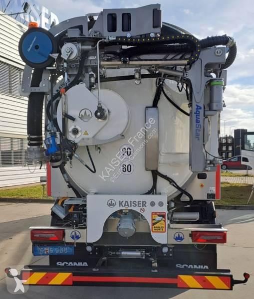 Vehículo de limpieza viaria Scania