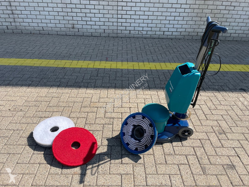 nav small image