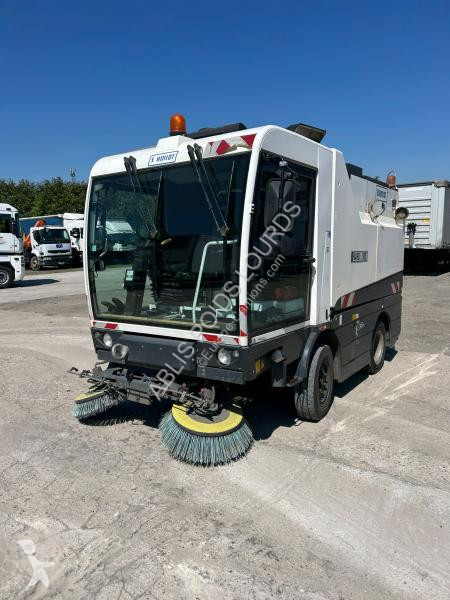 معدات التنظيف Schmidt 500 Compact 400 Clingo