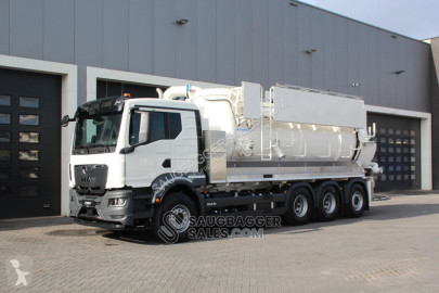MAN sewer cleaner truck