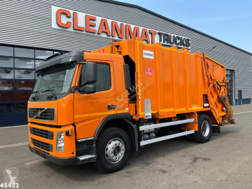 Volvo F6 FM 260 VDK 12m³