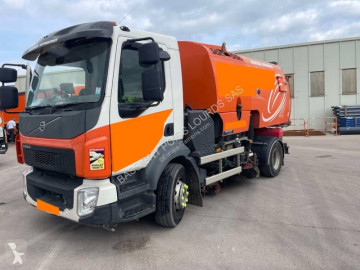 Volvo FL 250