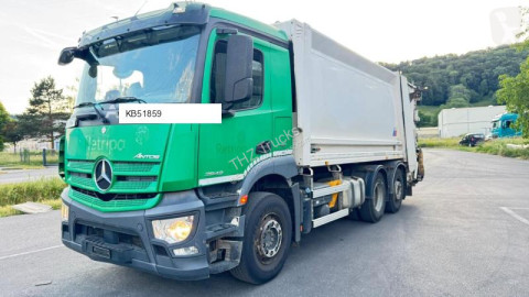 Сметоизвозващ камион Mercedes