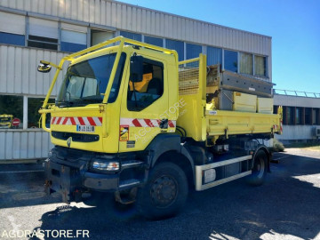 Renault gritting truck