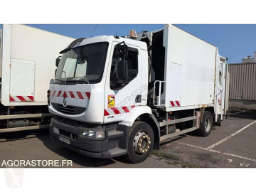 Camion de colectare a deşeurilor menajere
