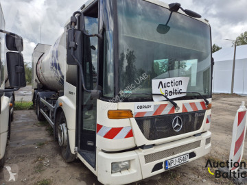 Camion benne à ordures ménagères Mercedes