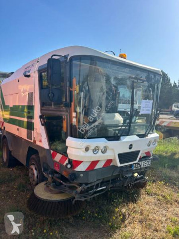 Eurovoirie road sweeper