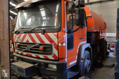 Volvo road sweeper