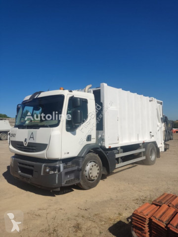 Renault waste collection truck