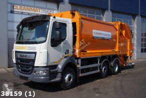 Maquinaria vial DAF LF 260 camión volquete para residuos domésticos usado