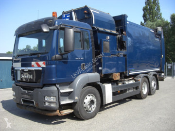 MAN 26.360 FNLL / SEITENLADER