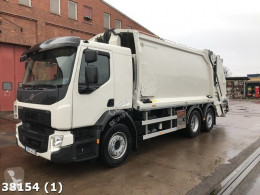 Veículo de limpeza / sanitário de estrada camião basculante para recolha de lixo Volvo FE 320