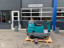 Balayeuse-nettoyeuse Tennant T 7 Schrobmachine